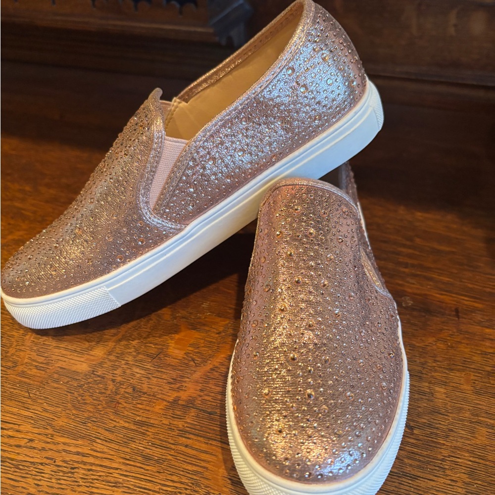 SPARKLING ROSE GOLD CASUALS